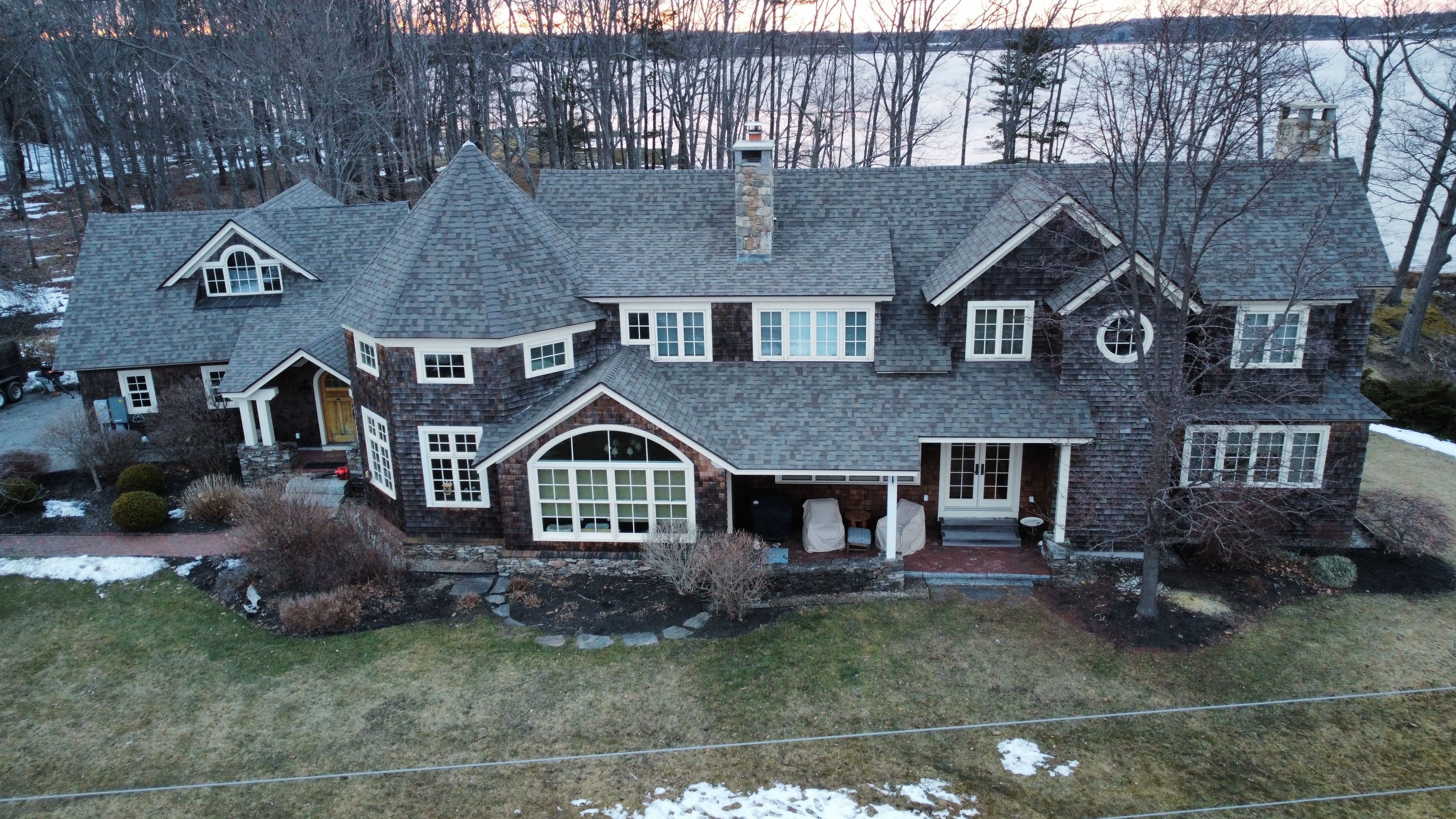 A roof Superior Roofing put on in Maine