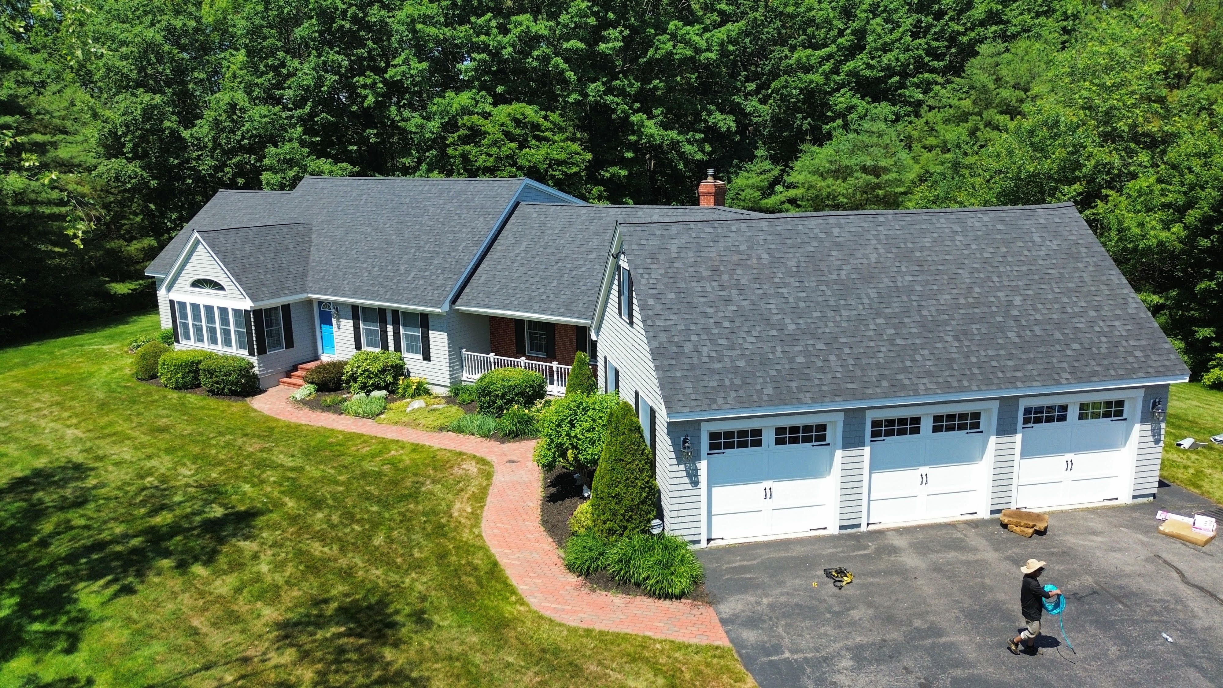 A roof Superior Roofing put on in Maine